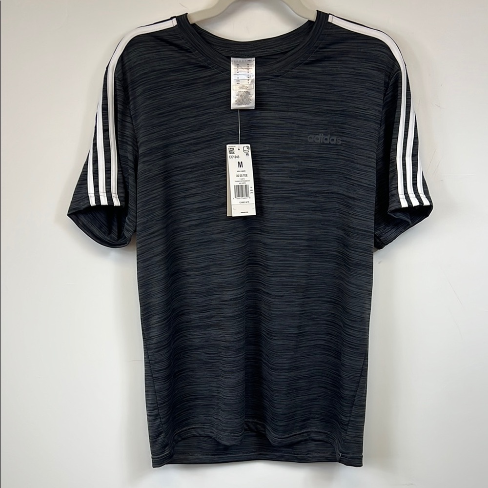 Adidas Men’s casual Grey and White Short Sleeve Performance T shirt Size M
